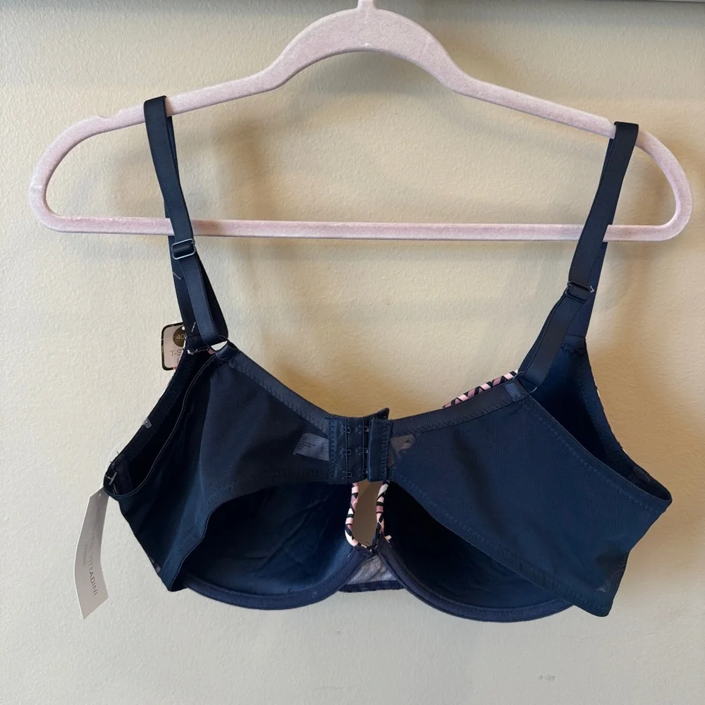 Pink and Blue Zigzag Patterned‎ Bra 40D T-shirt bra Adrienne Vitadinni NWT